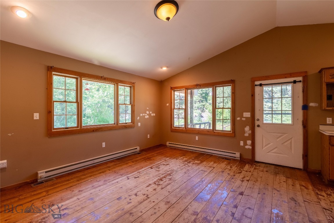 212 E Boulder Road Property Photo 21