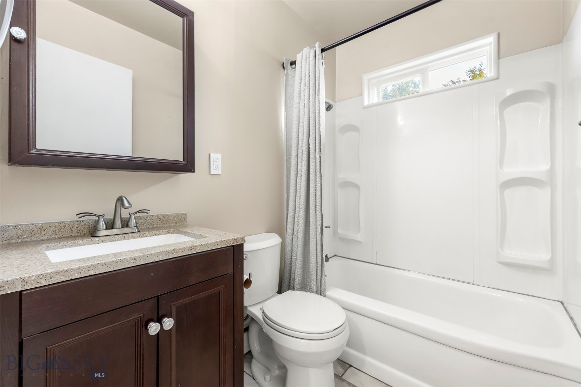 2255 North Property Photo 10