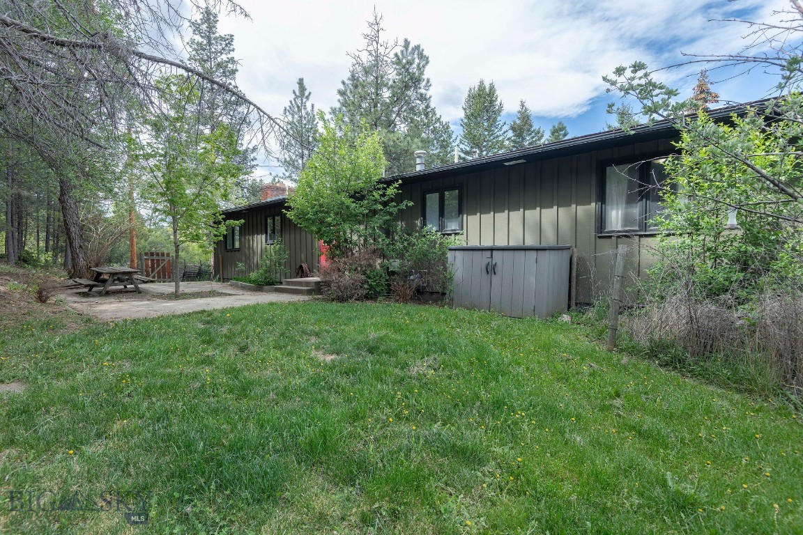 28 Pinecrest Loop Property Photo 23