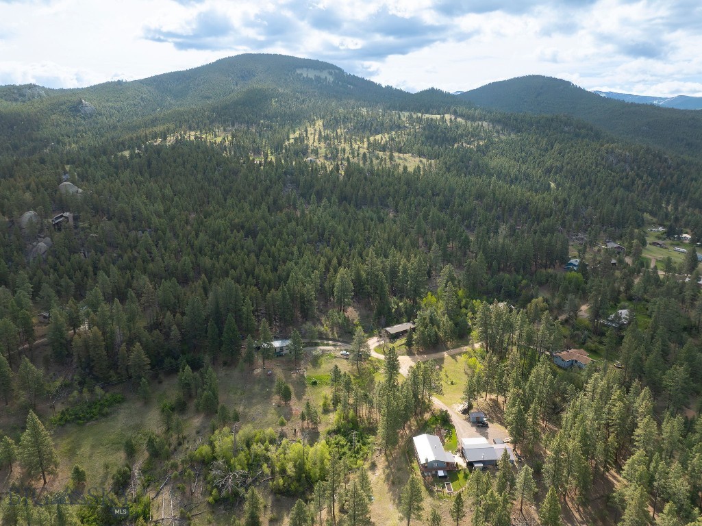 28 Pinecrest Loop Property Photo 28
