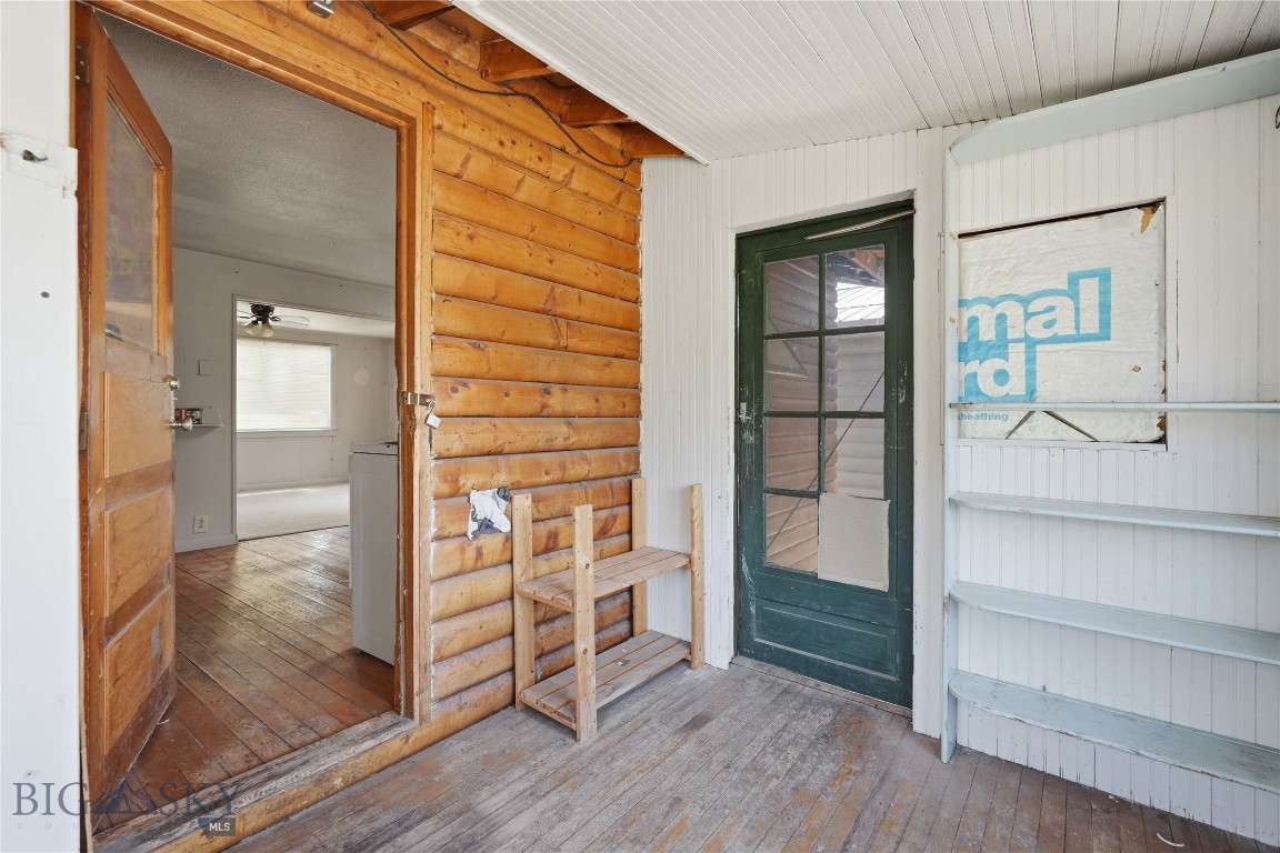 13 Central Property Photo 11