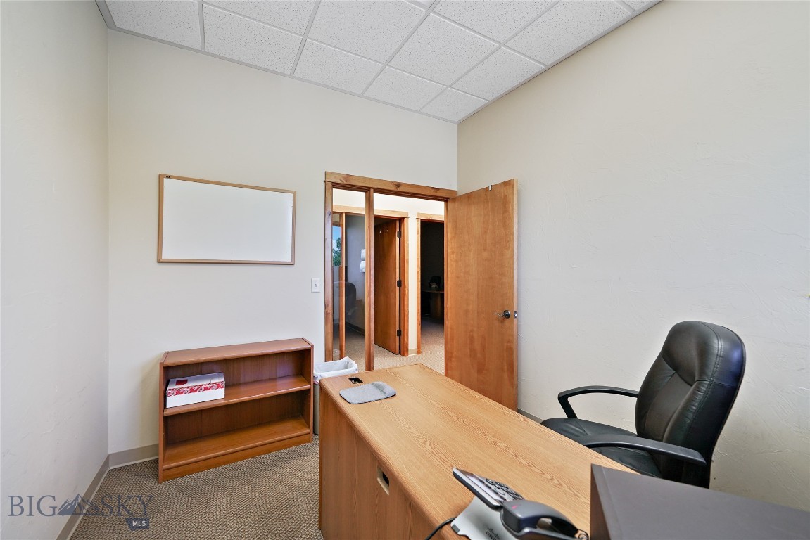 3810 Valley Commons Avenue 4 Property Photo 14