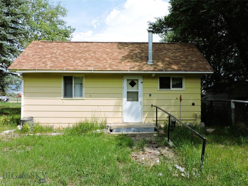 353 Waterloo Road Property Photo 5
