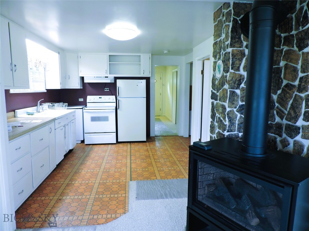 353 Waterloo Road Property Photo 7