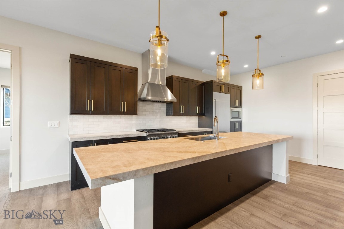 155 Balmoral Trail A Property Photo 10
