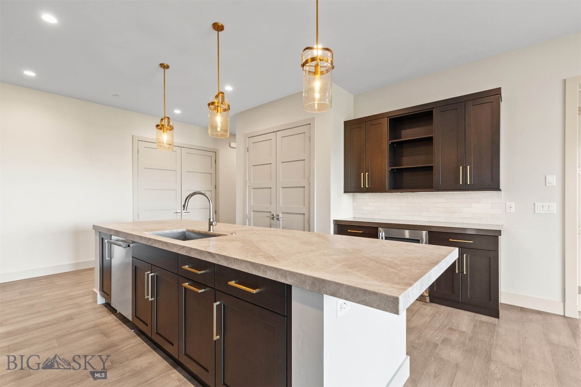 155 Balmoral Trail A Property Photo 11