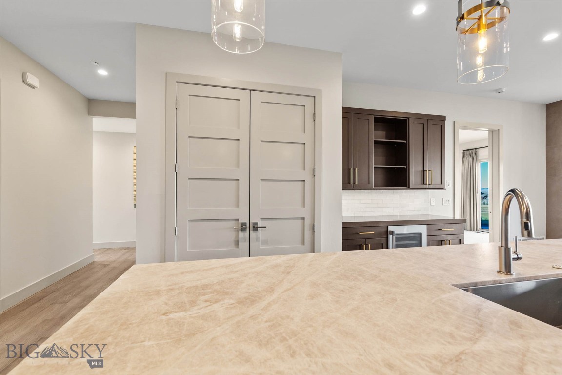 155 Balmoral Trail A Property Photo 14