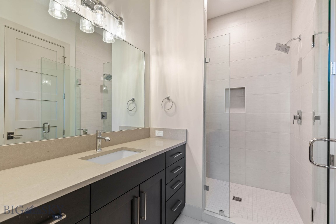 155 Balmoral Trail A Property Photo 32