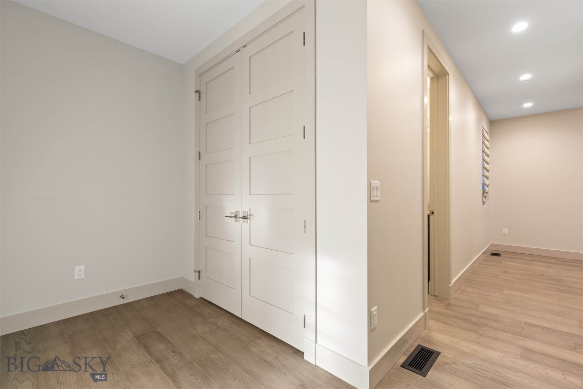 155 Balmoral Trail A Property Photo 35