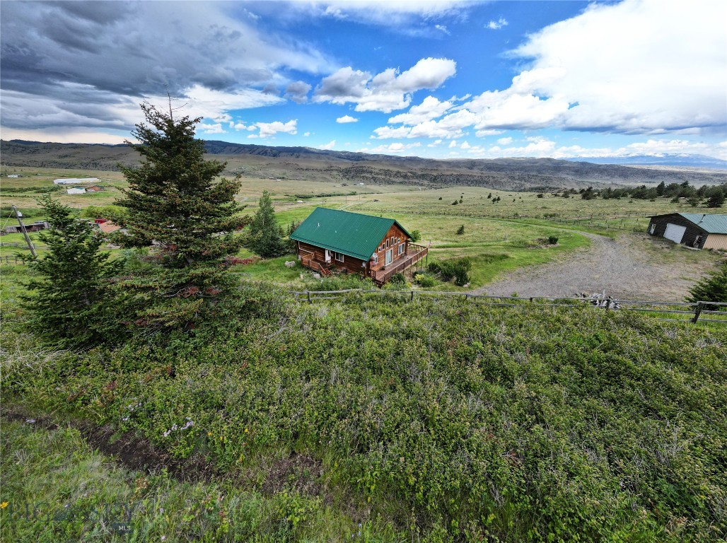 98 Pony Road Property Photo 1