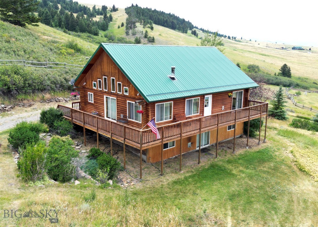 98 Pony Road Property Photo 3