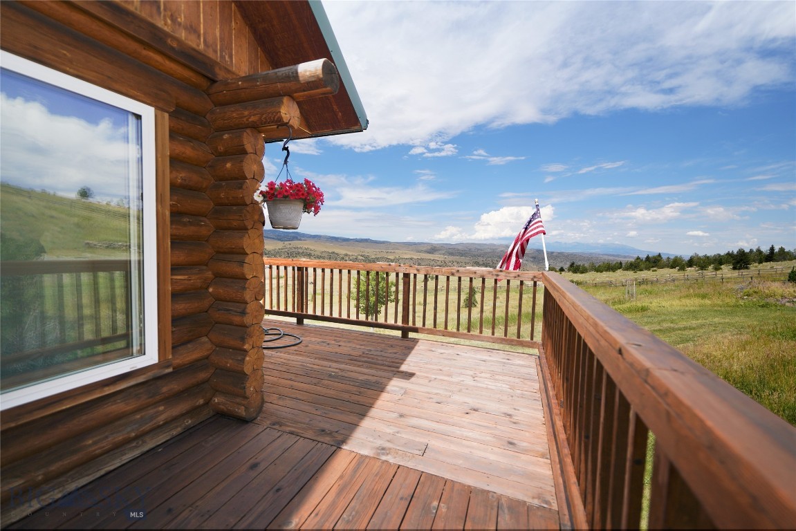 98 Pony Road Property Photo 13