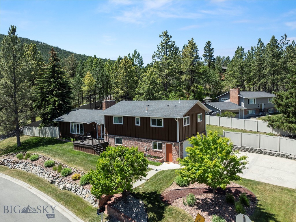 1904 Gold Rush Avenue Property Photo 1