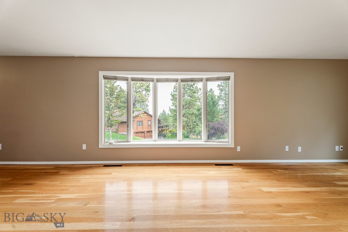 1904 Gold Rush Avenue Property Photo 10