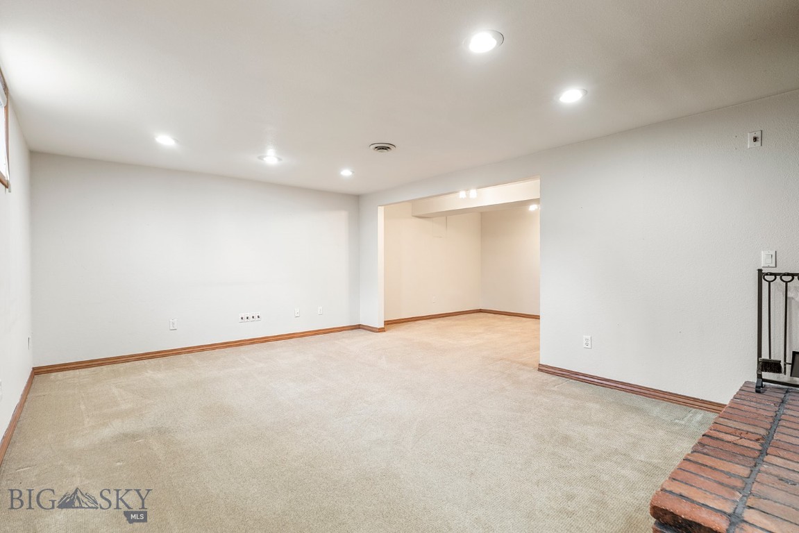 1904 Gold Rush Avenue Property Photo 37