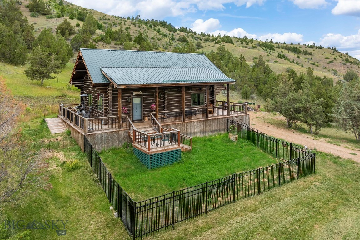 17248 Pole Gulch Property Photo 1