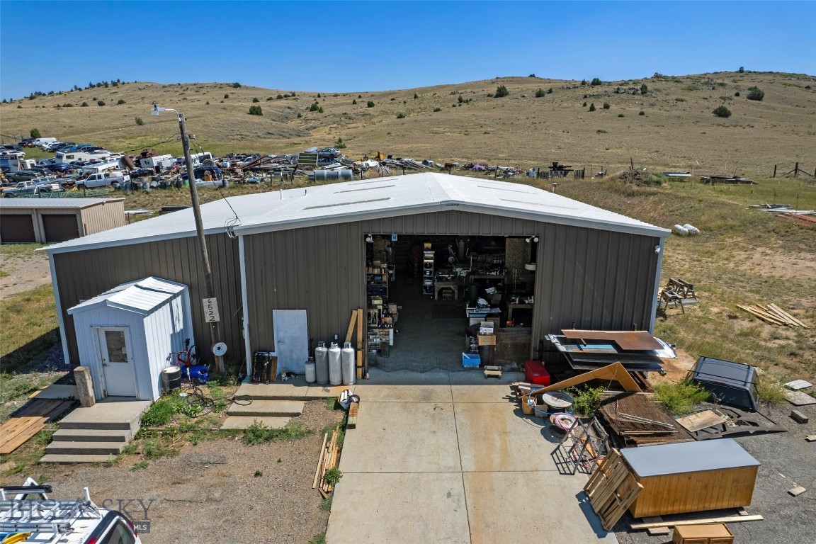 6532 Us Highway 287 Property Photo 4