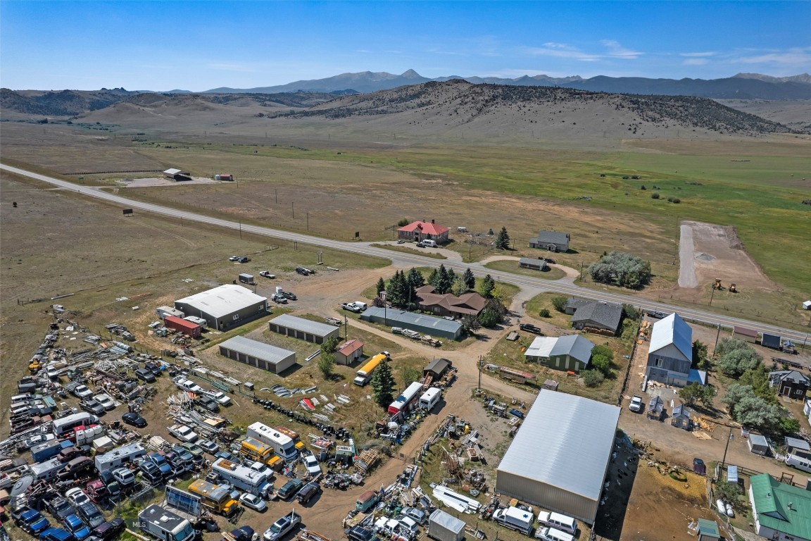 6532 Us Highway 287 Property Photo 17