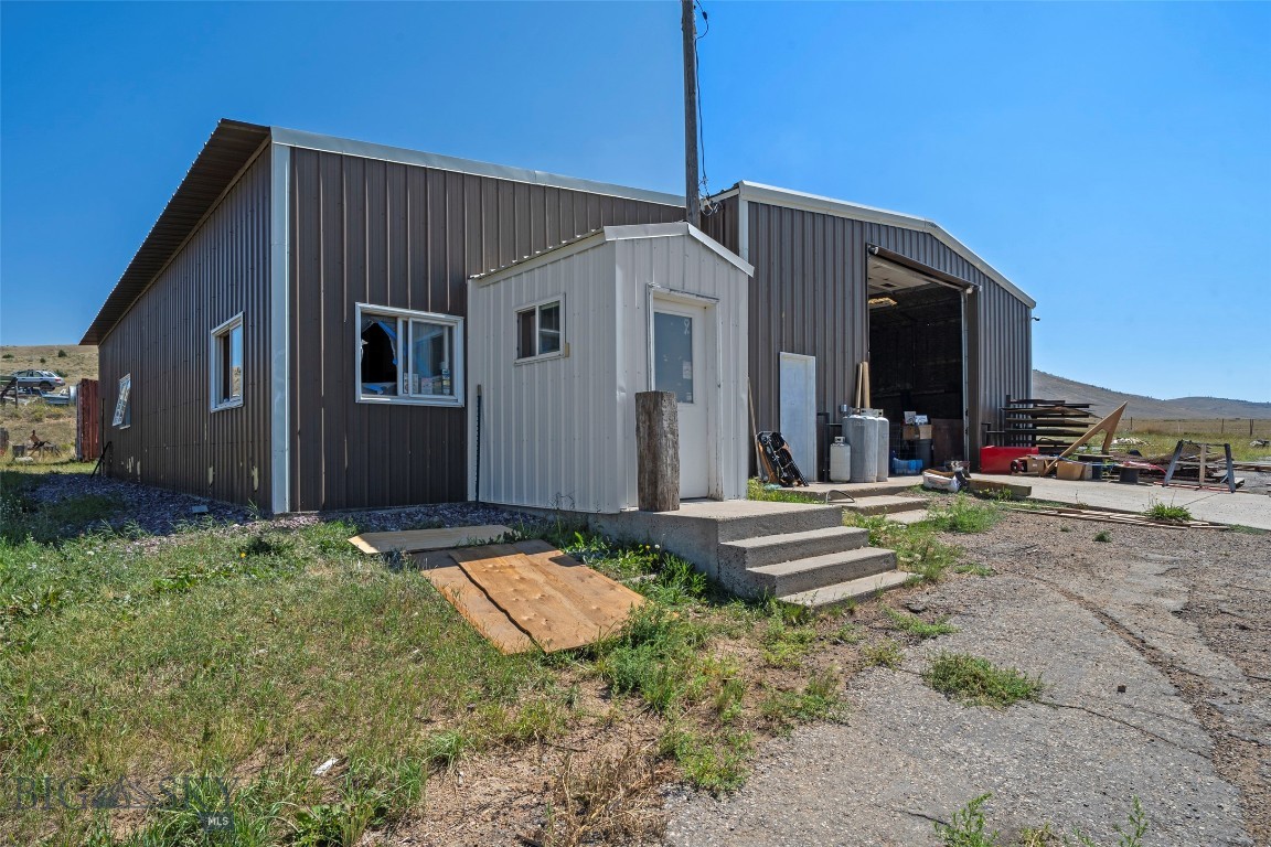 6532 Us Highway 287 Property Photo 23