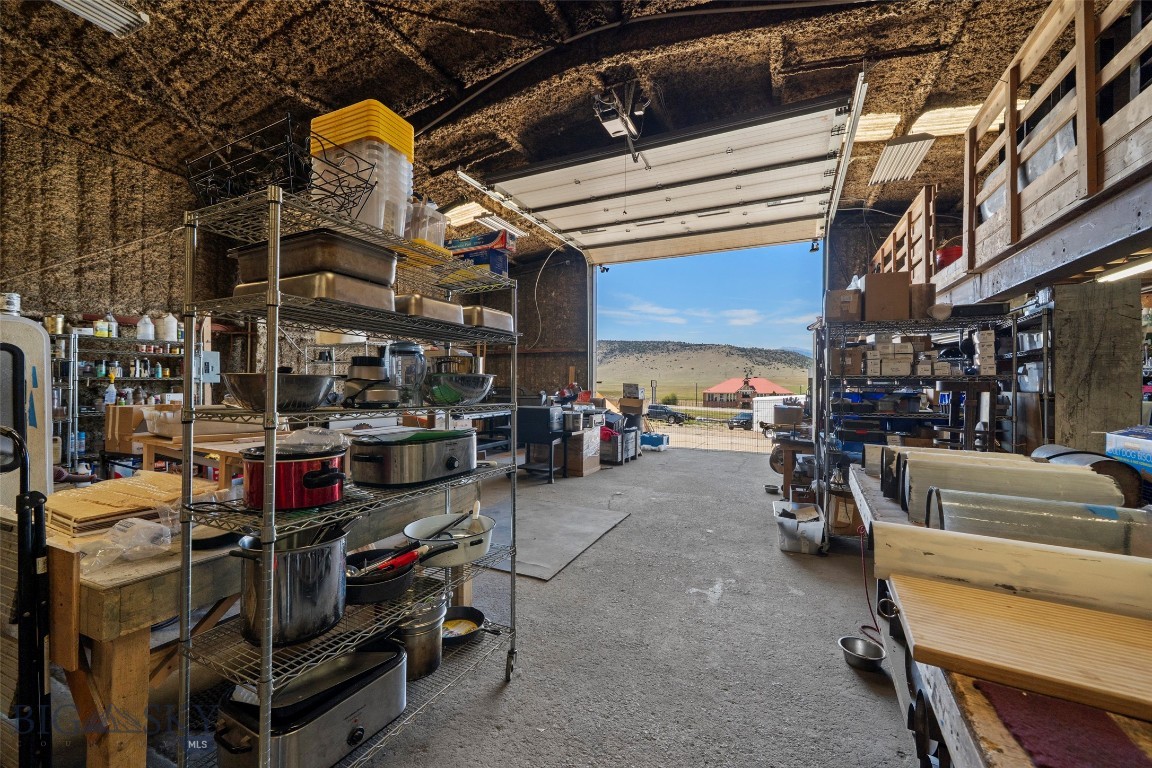 6532 Us Highway 287 Property Photo 24