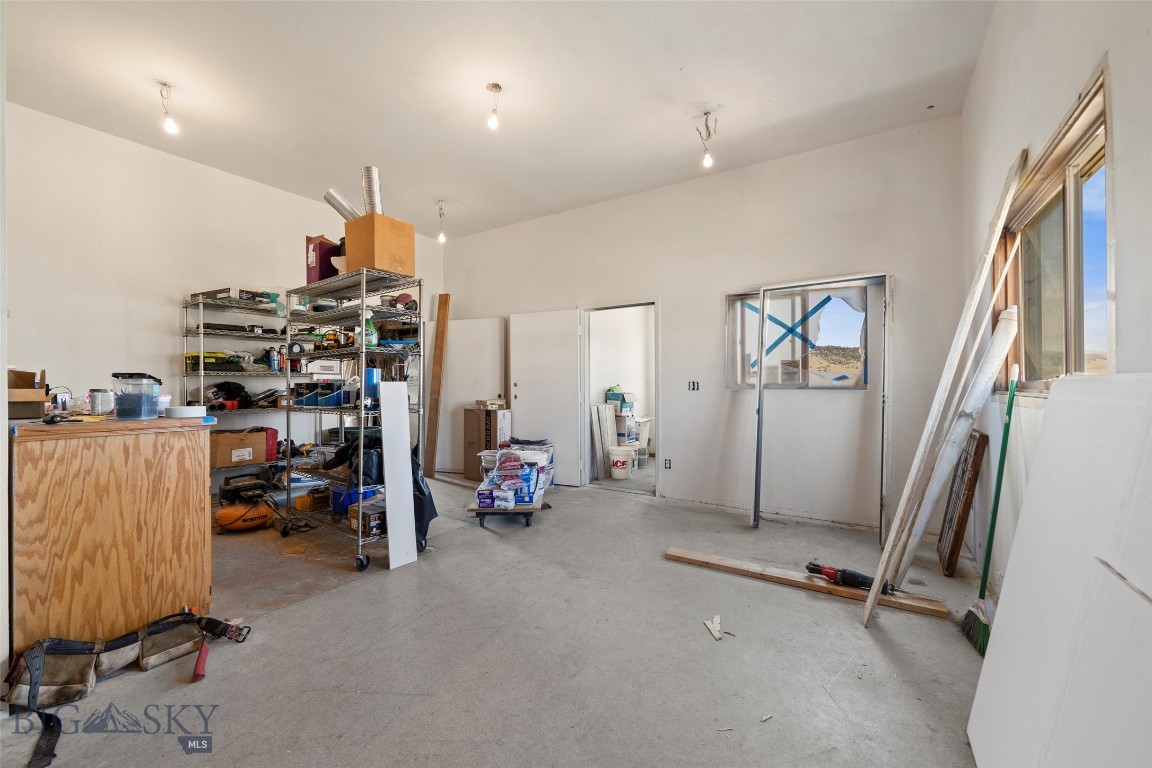 6532 Us Highway 287 Property Photo 30