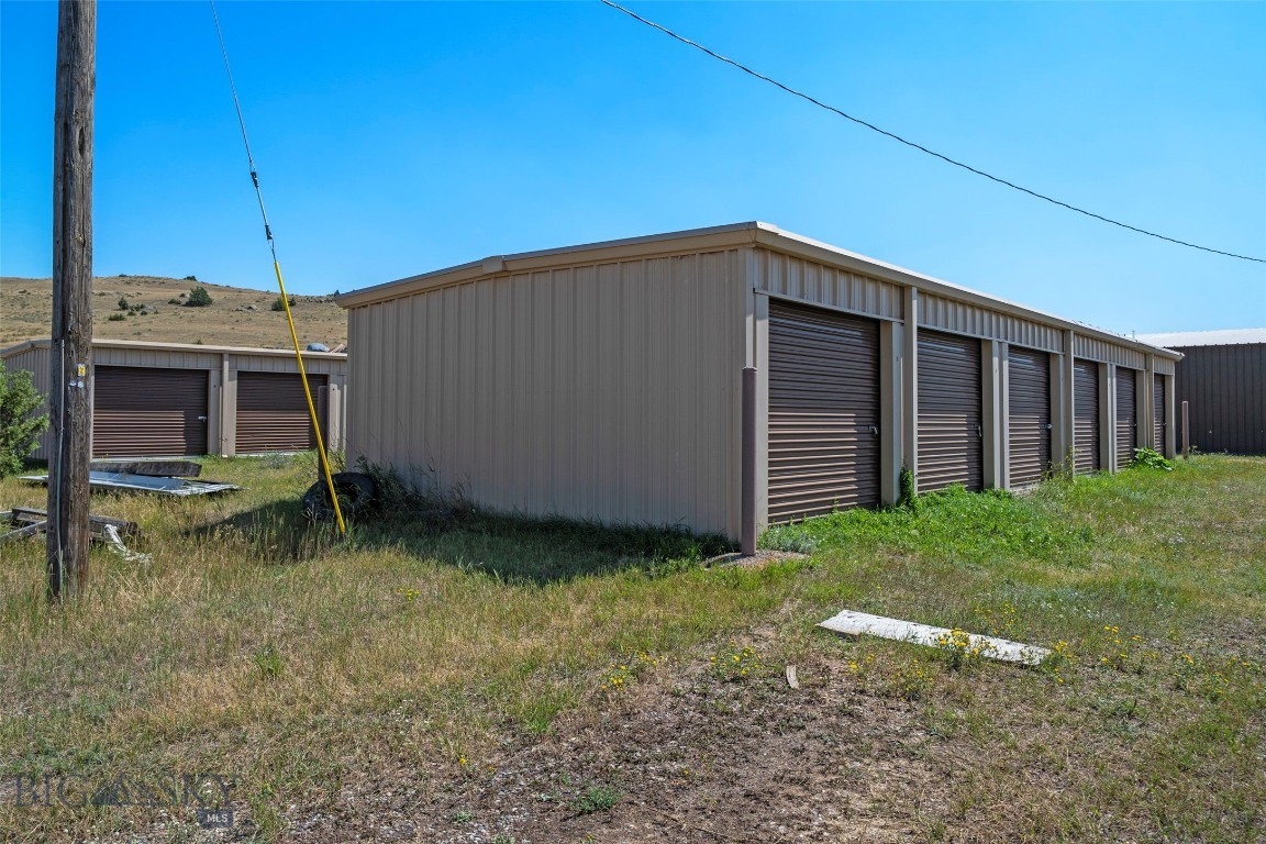 6532 Us Highway 287 Property Photo 37
