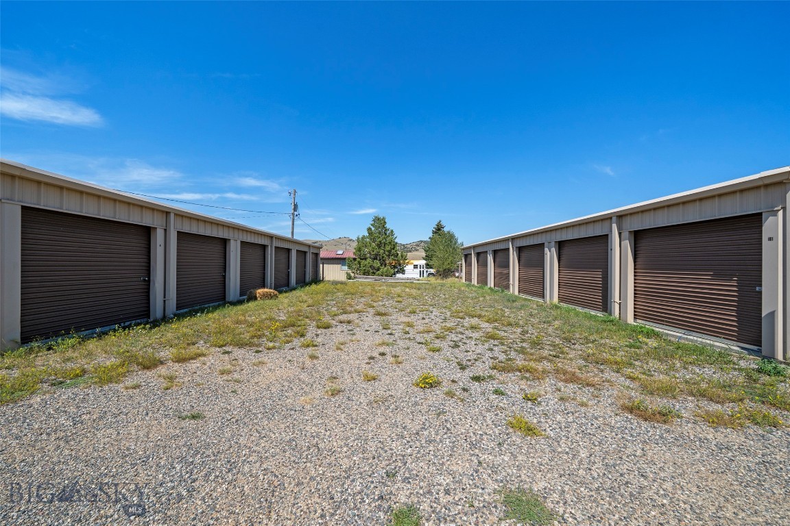 6532 Us Highway 287 Property Photo 38