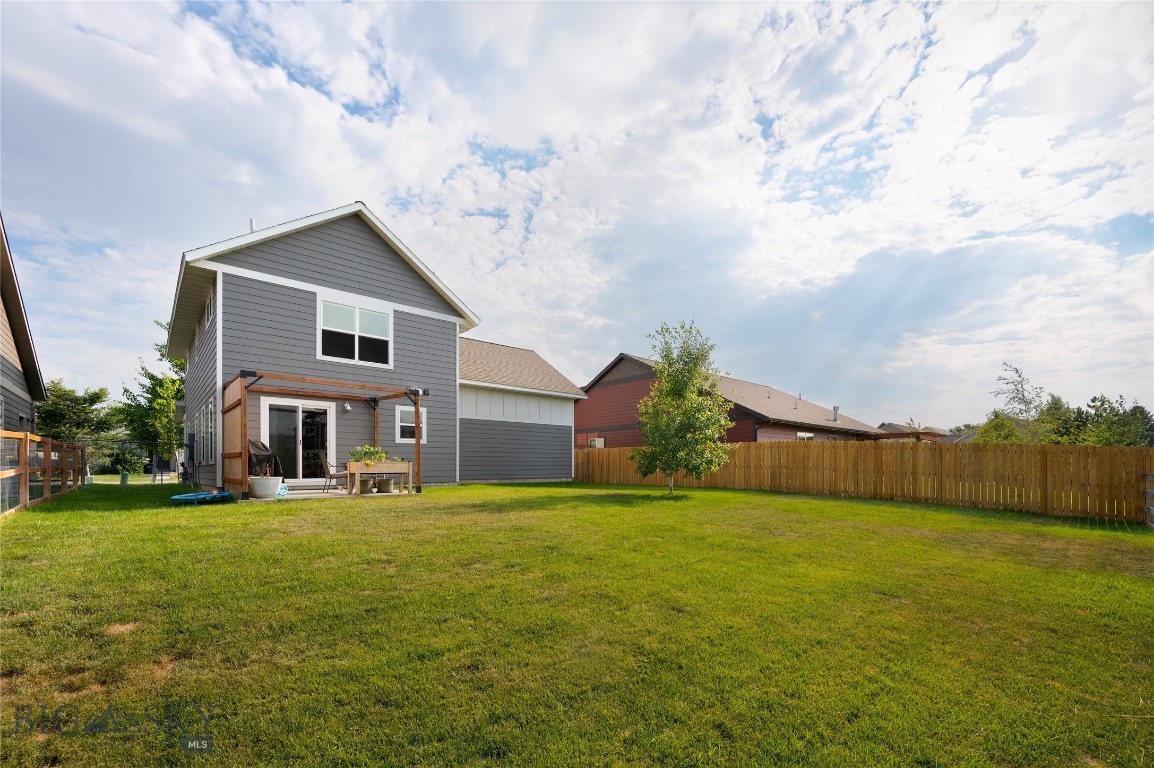4483 Glenwood Drive Property Photo 3