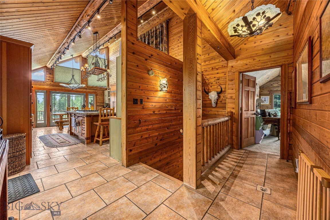 80 Browns Gulch Property Photo 13