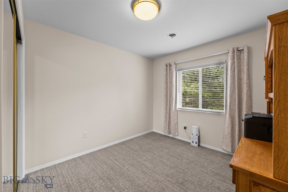 215 E Granite Avenue Property Photo 15