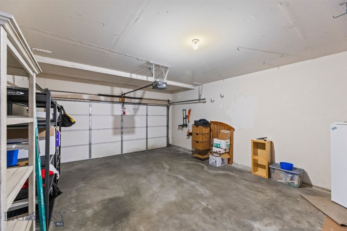 215 E Granite Avenue Property Photo 18