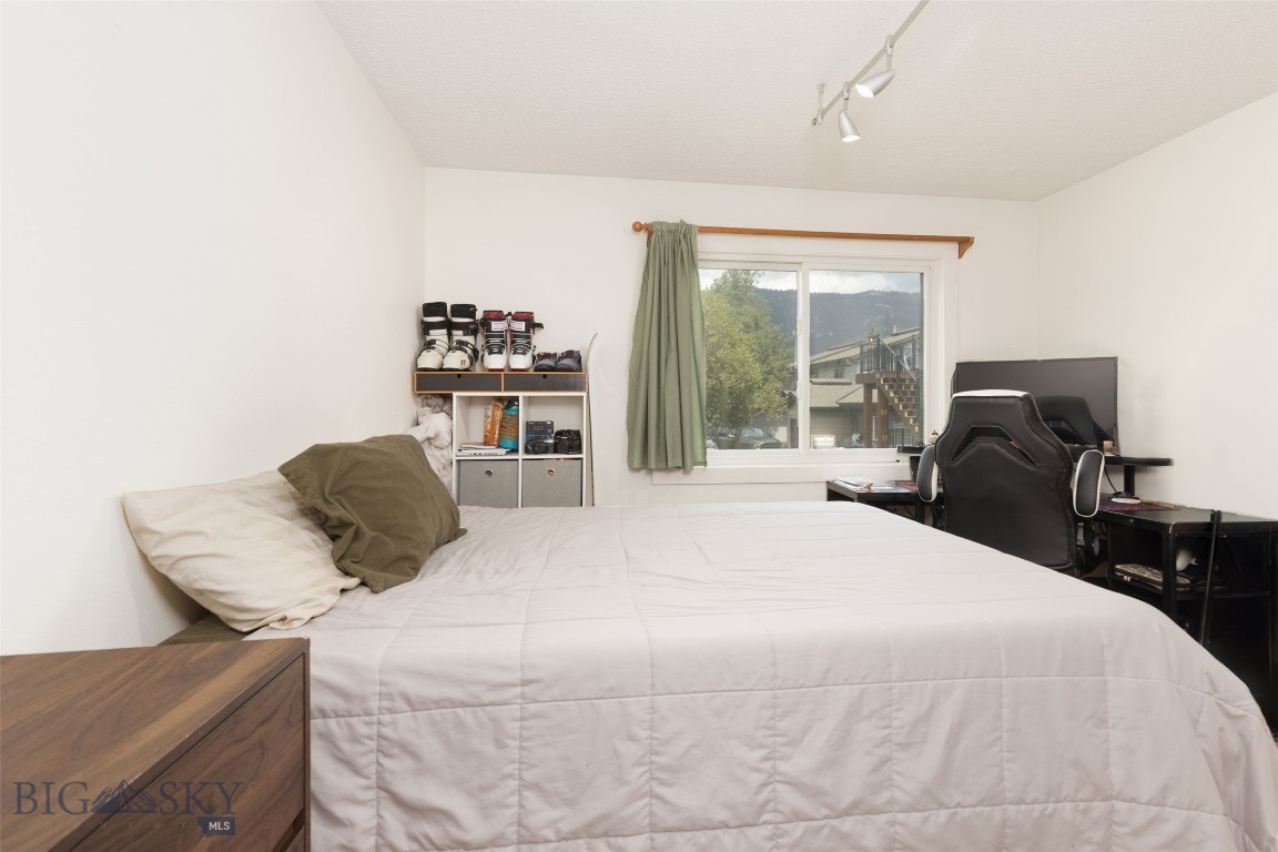 149 Juniper Berry B Property Photo 25