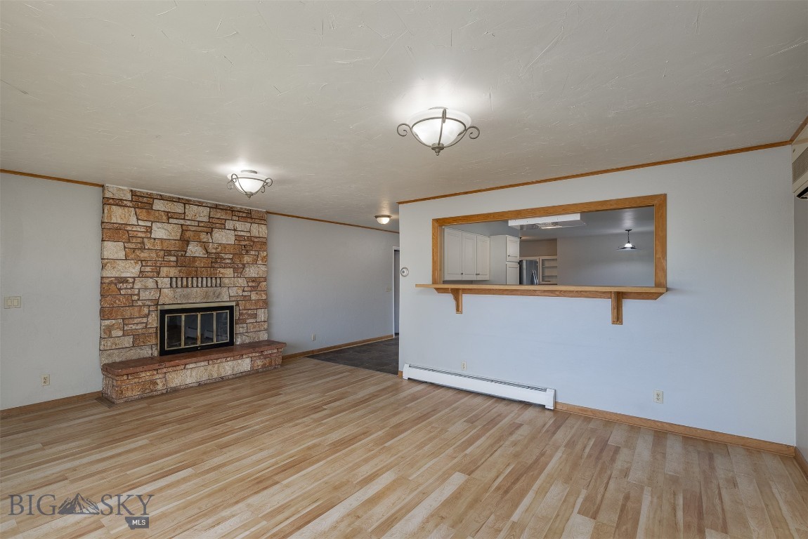 422 N 11th Property Photo 16
