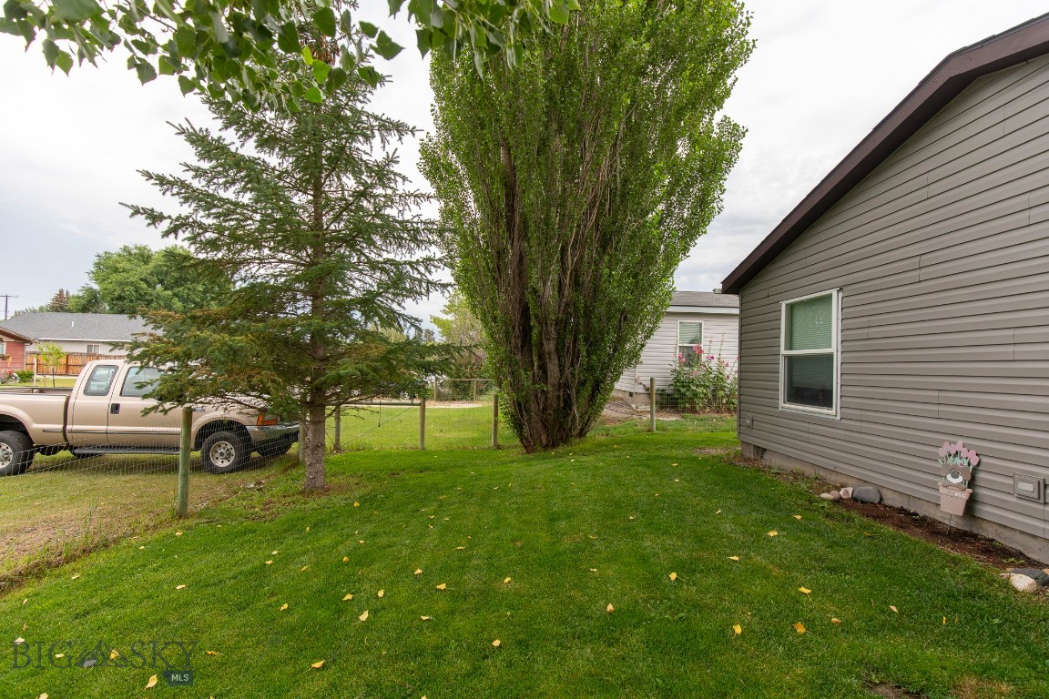 317 W Front Street Property Photo 35