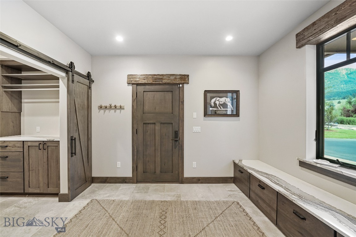134 Brownstone Loop Property Photo 24