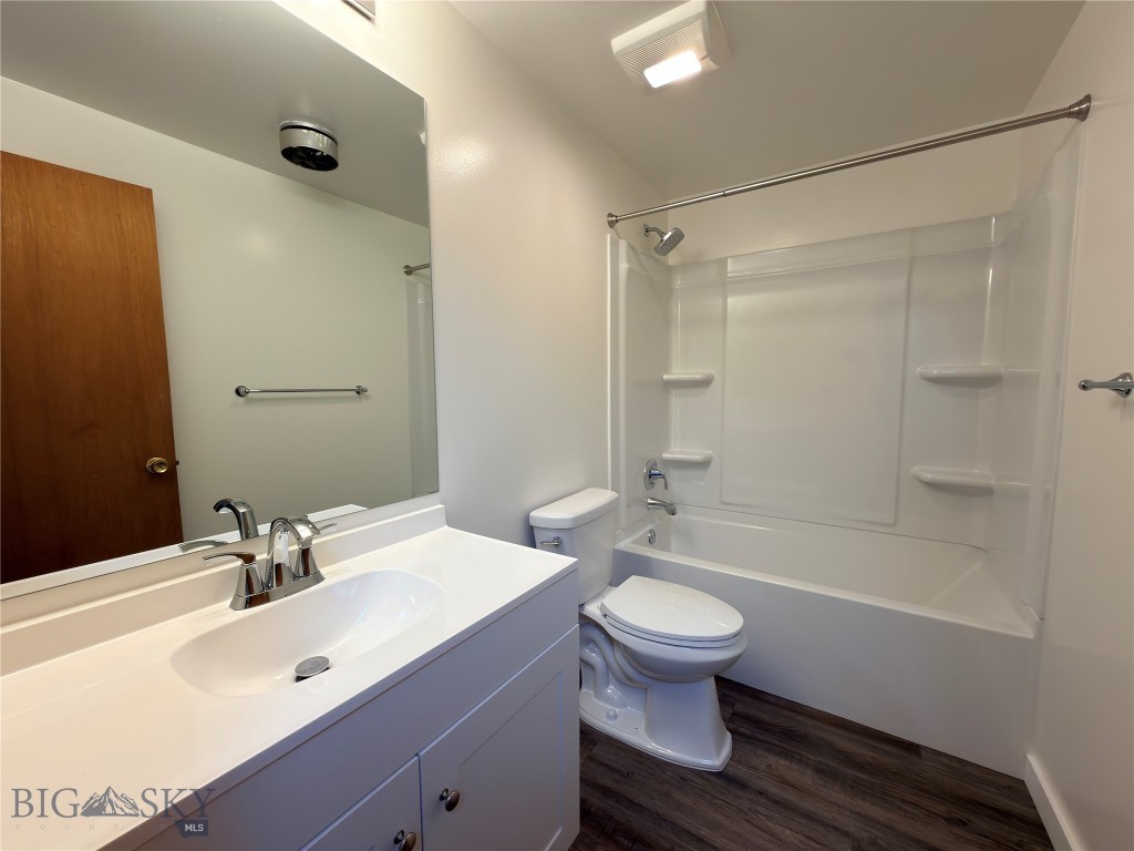 302 Mcewen Drive Property Photo 17