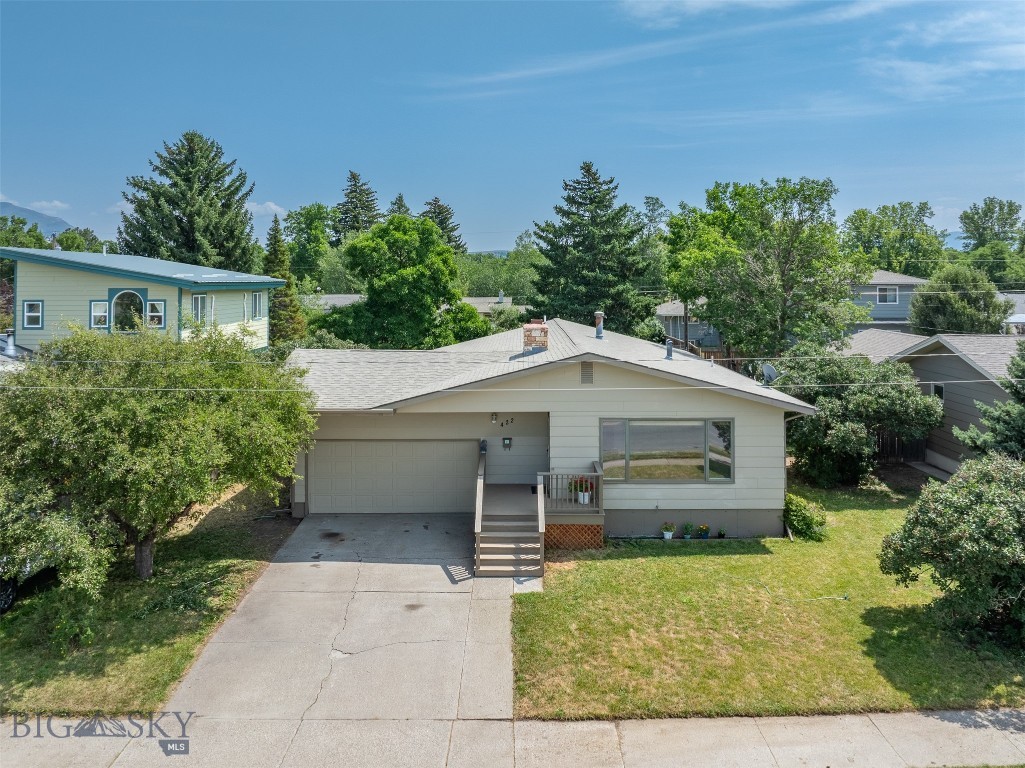 422 N 11th Avenue Property Photo 1