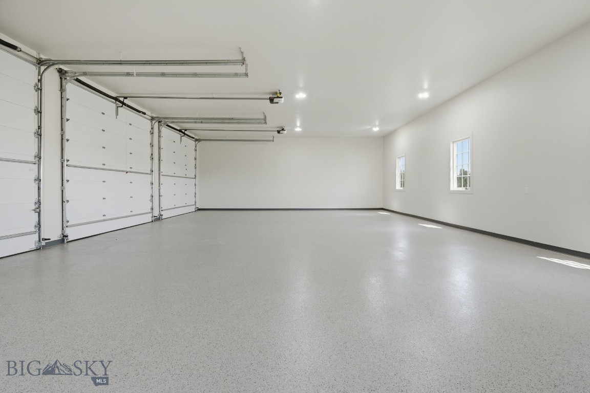 2925 Glynn Abbey Way Property Photo 34
