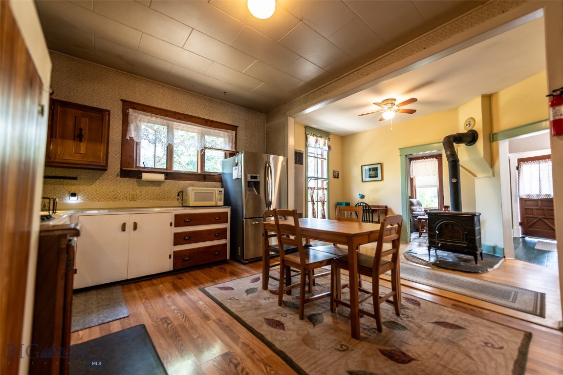 515 Silverbow Property Photo 2