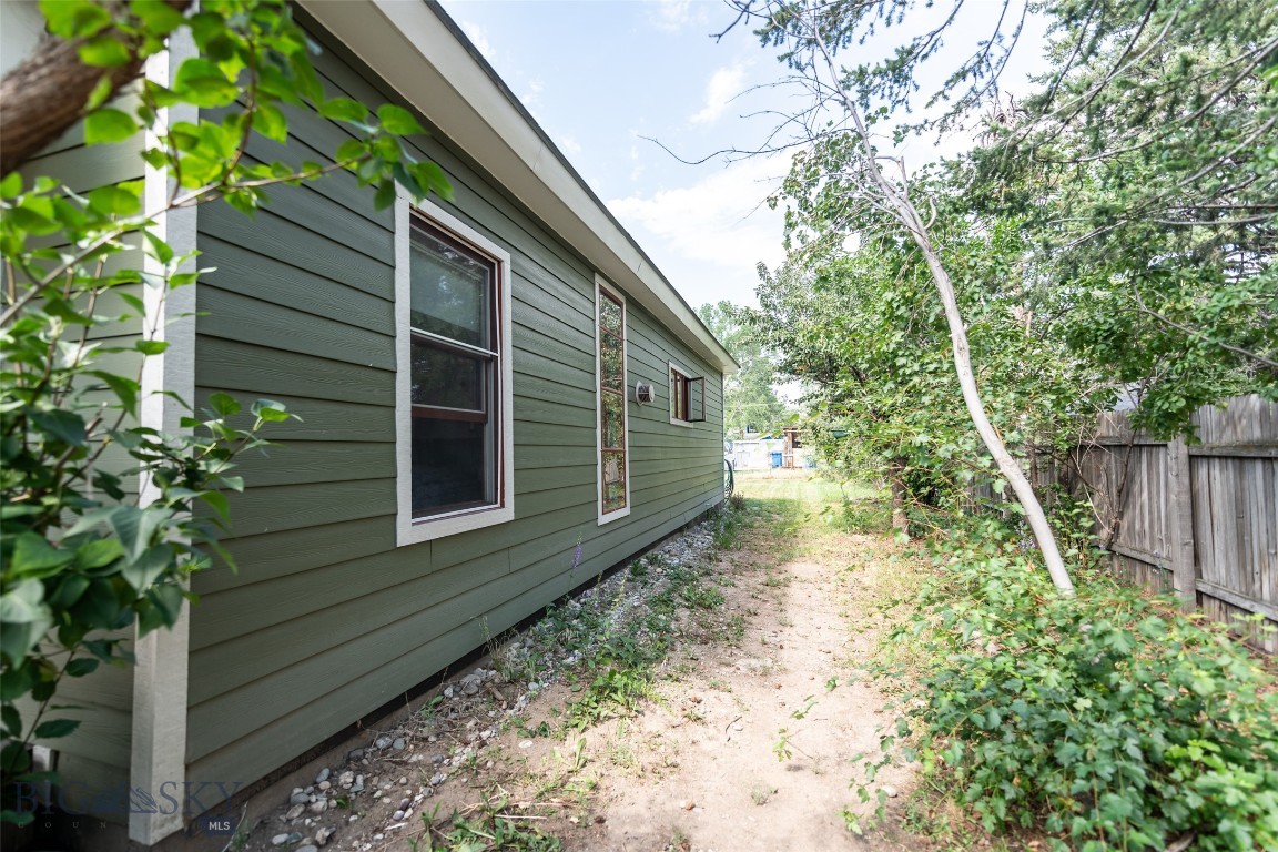 515 Silverbow Property Photo 16