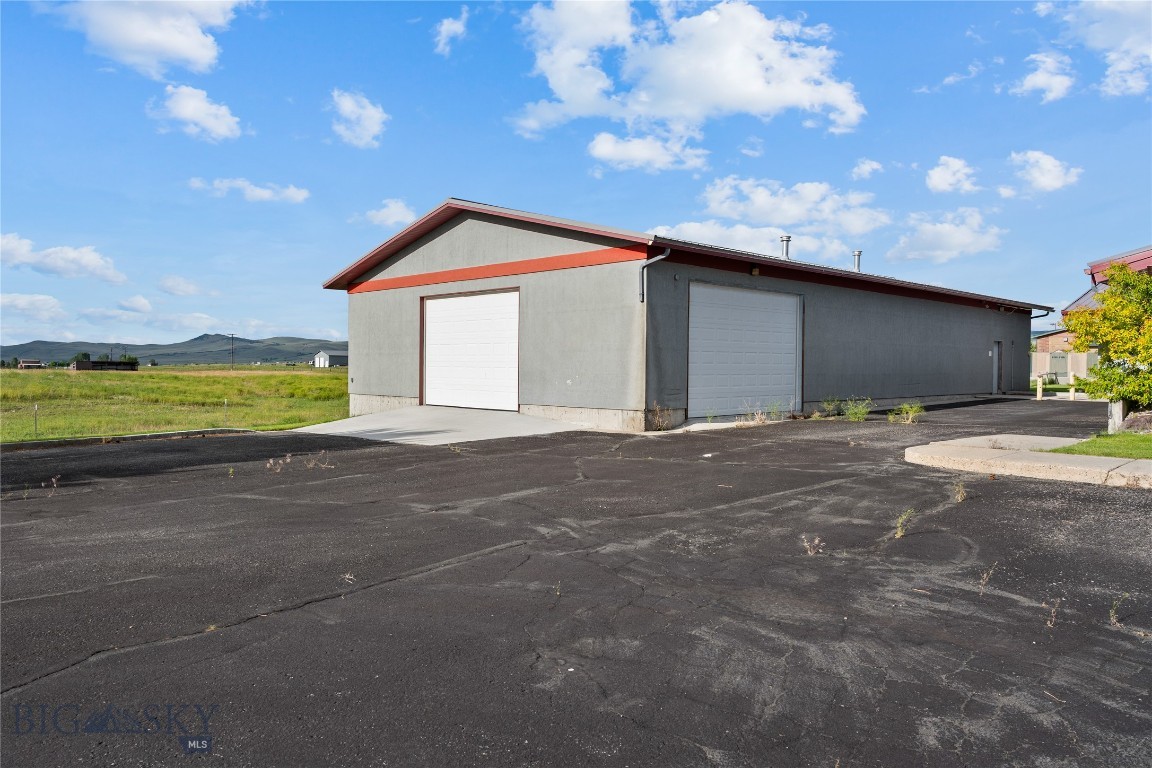 1003 Buckskin Drive Property Photo 24