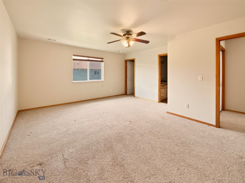 926 N River Rock Property Photo 17