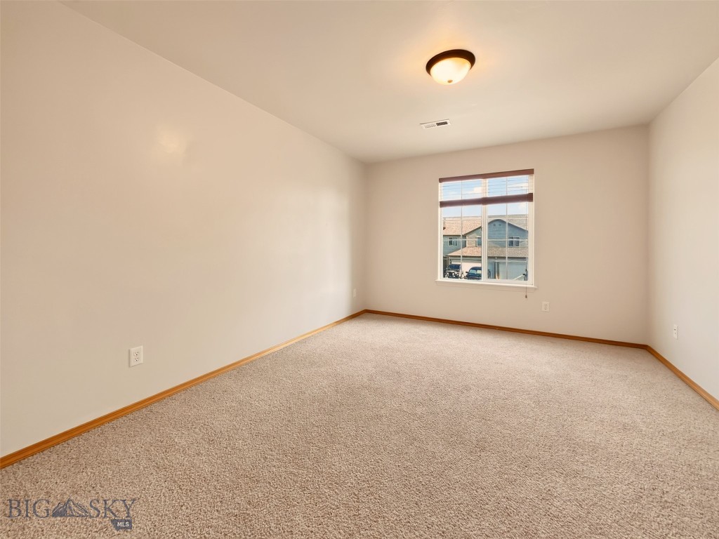 926 N River Rock Property Photo 20