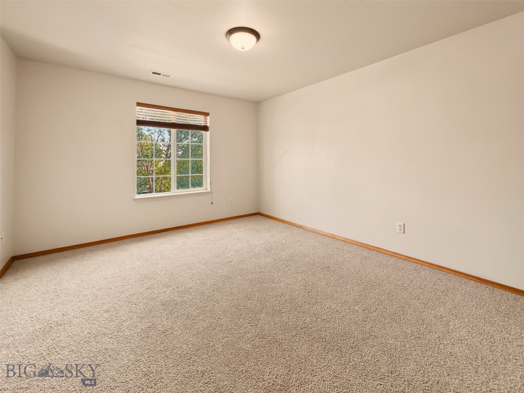 926 N River Rock Property Photo 21
