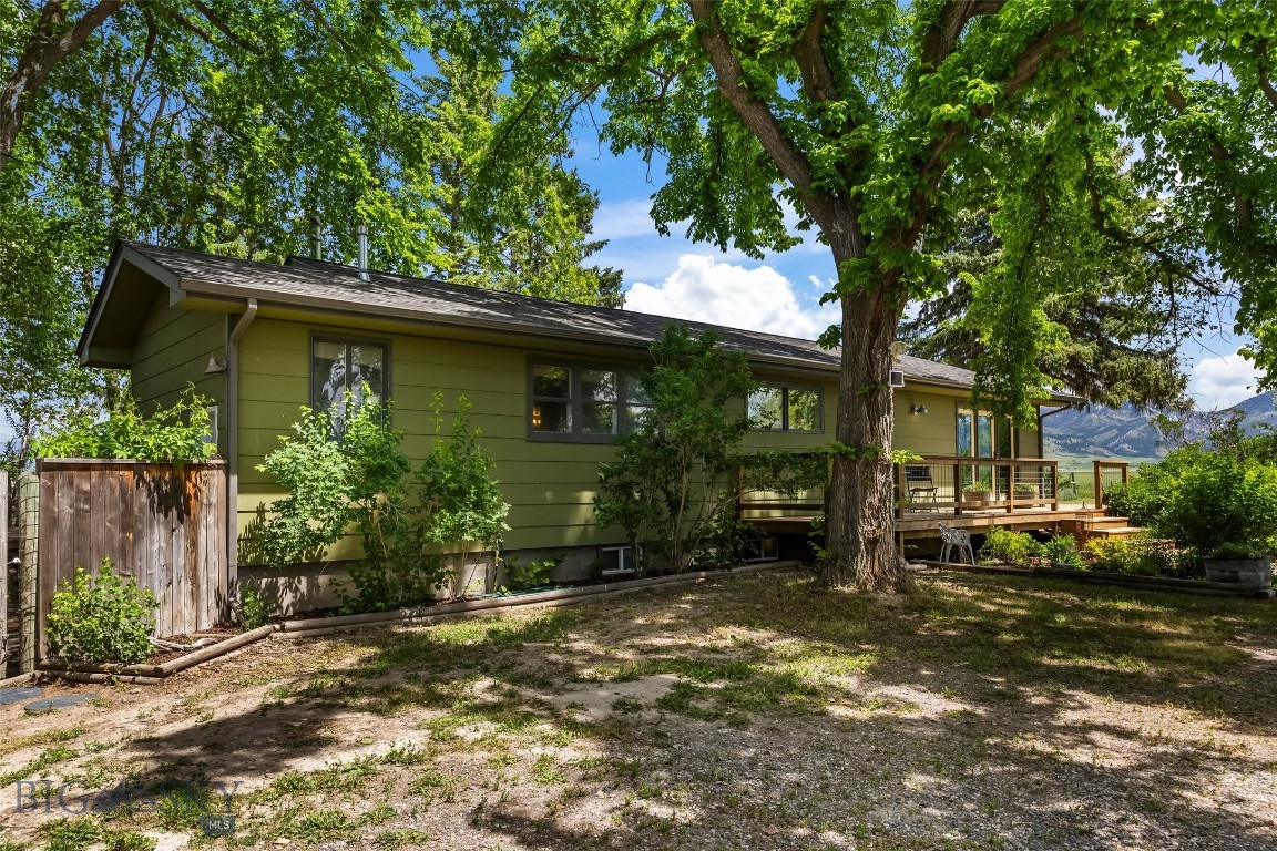 5321 E Gallatin Property Photo 1