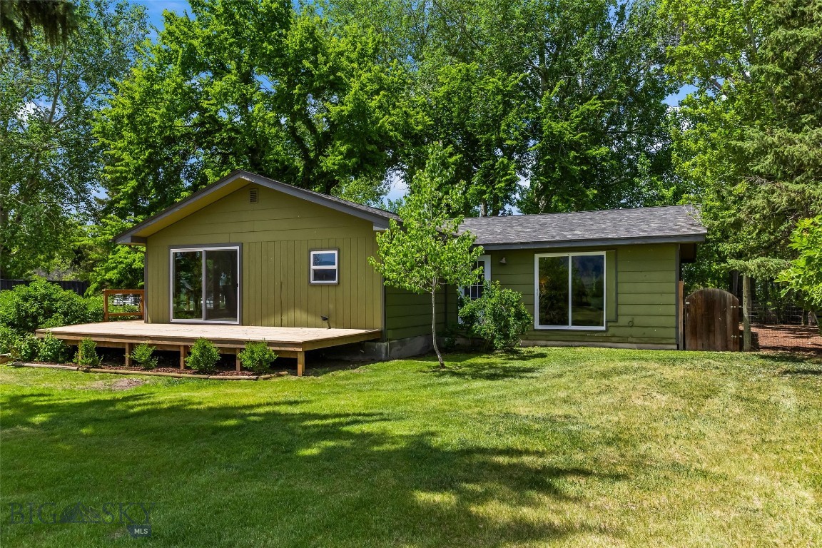 5321 E Gallatin Property Photo 3