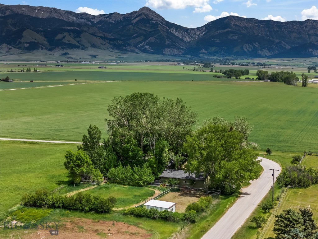 5321 E Gallatin Property Photo 4