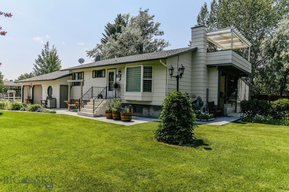 1165 Laknar Lane Property Photo 1