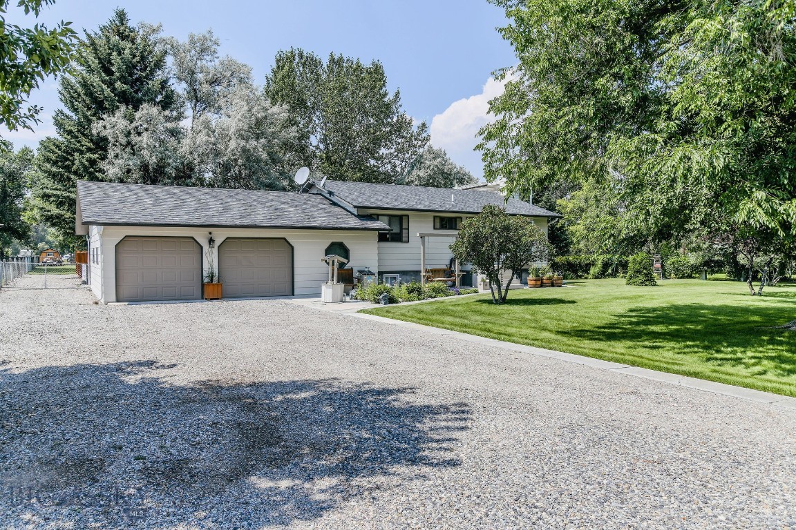 1165 Laknar Lane Property Photo 4