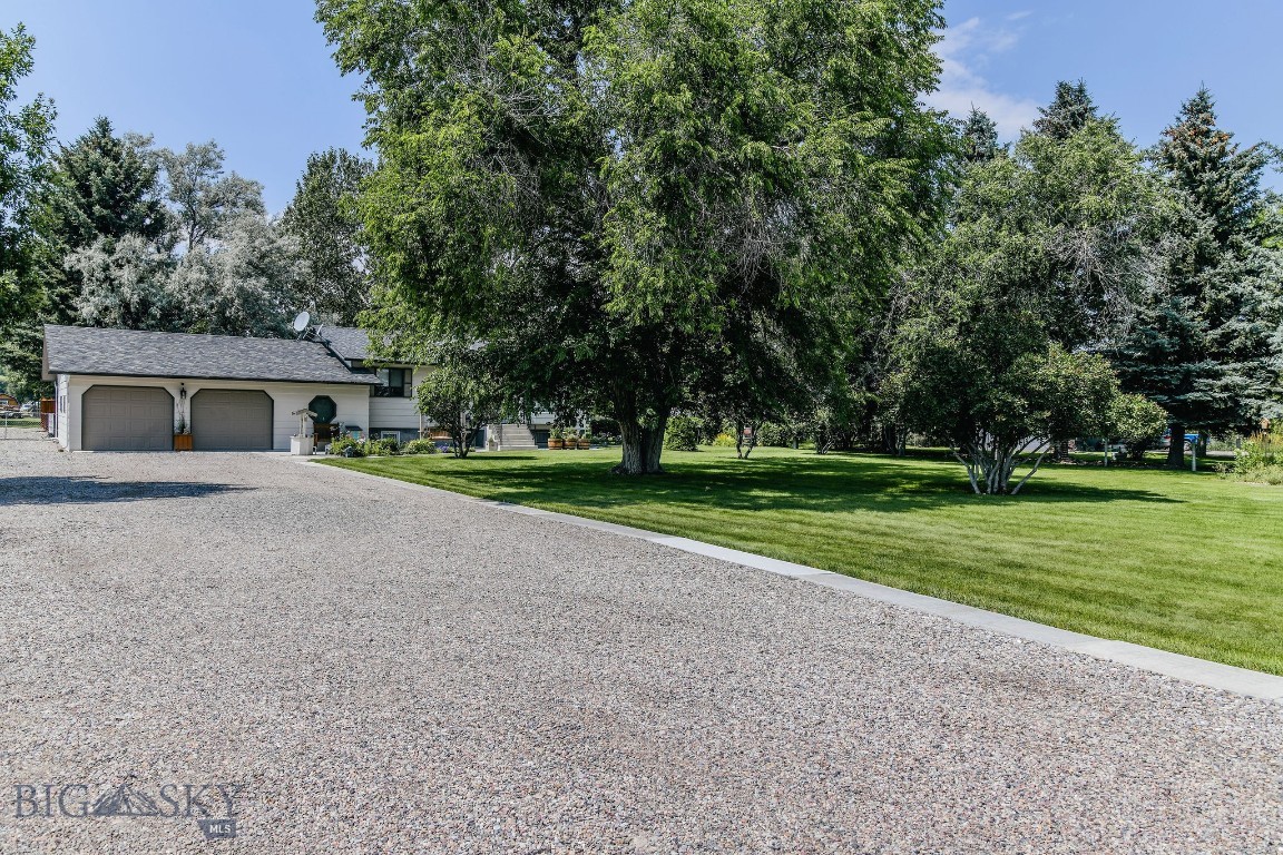 1165 Laknar Lane Property Photo 6